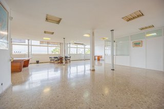 Oficina en venta en Isleta en Palmas de Gran Canaria(Las)