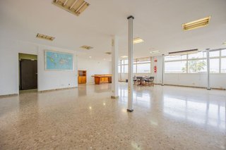Oficina en venta en Isleta en Palmas de Gran Canaria(Las)