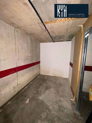 Garaje en alquiler en Eixample Nord – La Devesa en Girona
