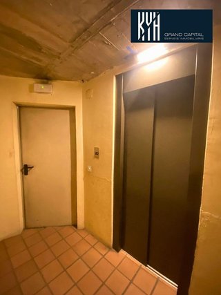 Garaje en alquiler en Eixample Nord – La Devesa en Girona