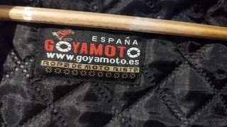 Cazadora y pantalón  de moto de piel negro y blanc