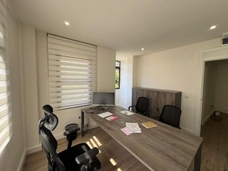 Oficina en alquiler en Zona Puerto Deportivo en Fuengirola