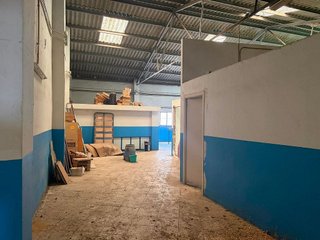 Nave industrial en venta en Castilleja de la Cuesta