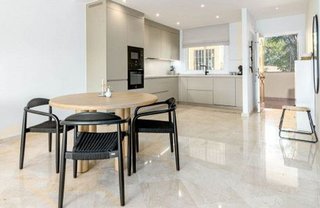 Piso en alquiler en Los Naranjos - Las Brisas en Marbella