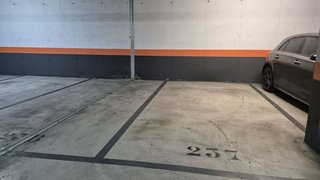 Garaje en venta en San Juan en Pamplona