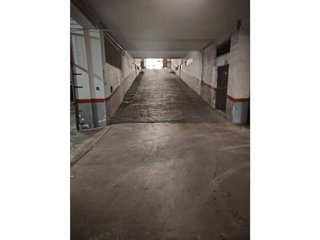 Garaje en alquiler en Barrio Alto - San Félix - Oliveros - Altamira en Almería