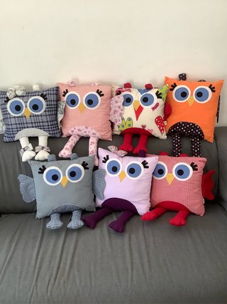 Cojines infantiles de tela se vende separados