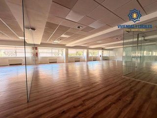 Oficina en alquiler en Centro - Sagrario en Granada