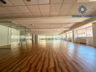 Oficina en alquiler en Centro - Sagrario en Granada