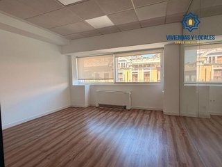 Oficina en alquiler en Centro - Sagrario en Granada