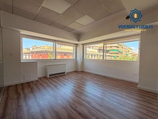 Oficina en alquiler en Centro - Sagrario en Granada