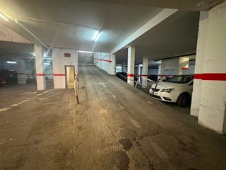Garaje en venta en Eixample Sud – Migdia en Girona