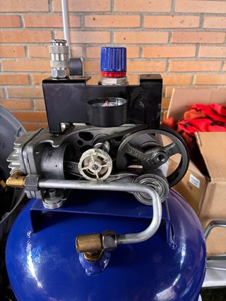 Compresor Michelin 24L 1.5HP (PARA REPARAR)