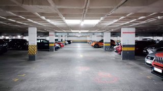 Garaje en alquiler en La Nova Esquerra de l'Eixample en Barcelona