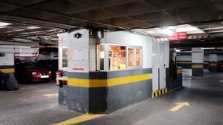 Garaje en alquiler en La Nova Esquerra de l'Eixample en Barcelona