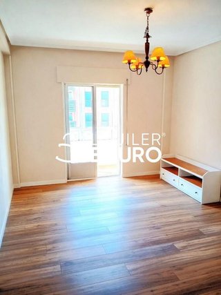 Piso en alquiler en Campo Grande - Arco Ladrillo en Valladolid