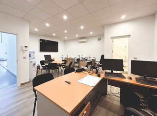 Local comercial en alquiler en San Pedro de Alcántara pueblo en Marbella