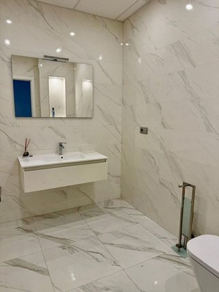 Local comercial en alquiler en San Pedro de Alcántara pueblo en Marbella