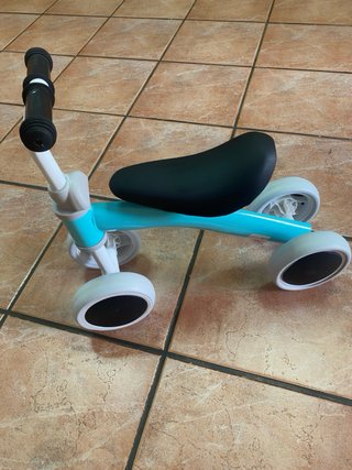Bicicleta de aprendizaje para bebé/niño. 18-36 m.