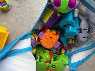 Super Zings Rivals of Kaboom Mochila