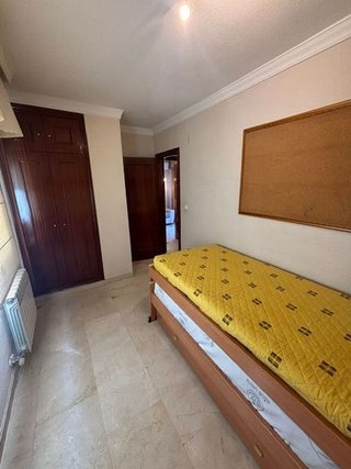 Piso en alquiler en Cervantes en Granada