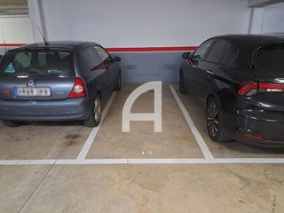 Garaje en venta en Barri del Centre en Terrassa
