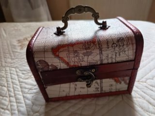 Joyero baúl mapa antiguo