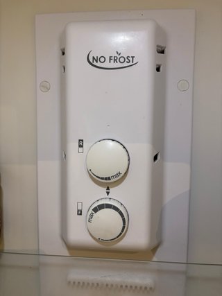 Frigorífico con congelador blanco