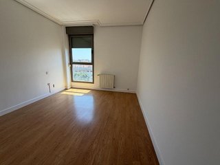 Piso en alquiler en San Bernardo en Sevilla