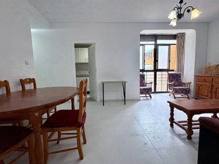 Piso en alquiler en Ciudad Jardín - Tagarete - El Zapillo en Almería