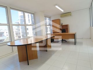 Local comercial en alquiler en Sant Miquel - Tres Torres en Granollers