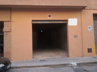 Local comercial en alquiler en Catarroja