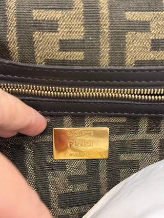 Bolso Fendi Baguette icónico Marrón/Dorado