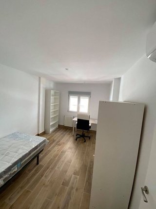 Piso en alquiler en Camino de Ronda - Rosaleda en Granada
