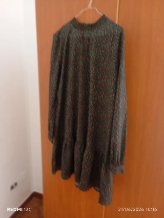 Vestito fantasia verde e rosso