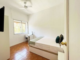 Piso en alquiler en Palos de Moguer en Madrid