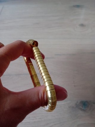 Braccialetto dorato Vestopazzo elasticizzato