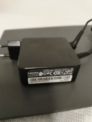 Laptop Lenovo V14-ADA Ideapad 3