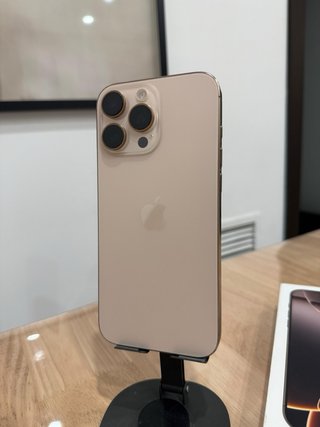 iPhone 16 Pro Max 512GB Titanio Desierto
