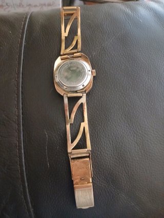Reloj Titan Chapado Oro Años 70