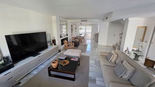 Casa adosada en alquiler en Los Naranjos - Las Brisas en Marbella