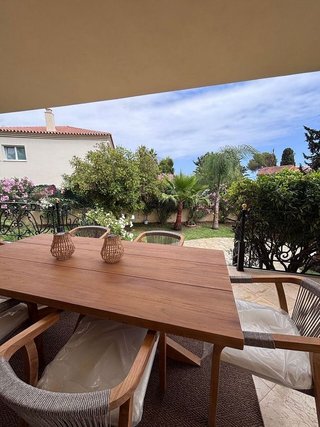 Casa adosada en alquiler en Elviria en Marbella