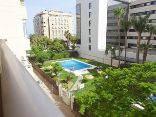 Piso en alquiler en Parque Mediterráneo - Santa Paula en Málaga