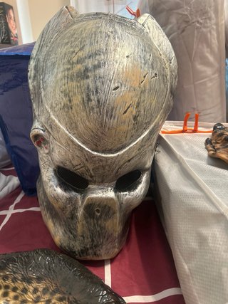 Máscara y manos de Depredador Predator