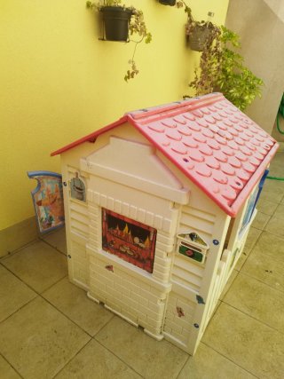 Casita infantil para jardín