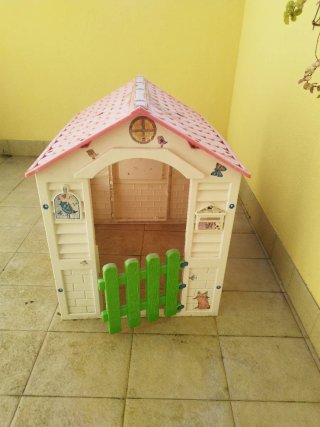 Casita infantil para jardín