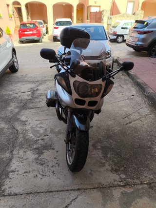 BMW R1100S