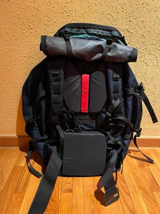 Mochila de la marca Alpina ( apertura tipo maleta)