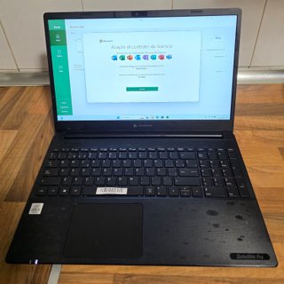 Ordenador portátil TOSHIBA I5 DECIMA GENERACIÓN