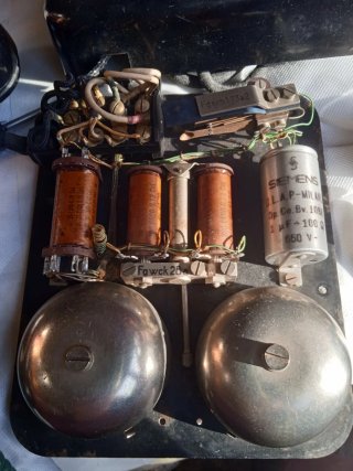 Telefono in bakelite nera anni 50 originale